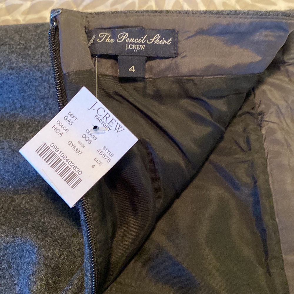 J Crew The Pencil Skirt in wool blend. NWT new with tag. Gray. - Picture 4 of 8